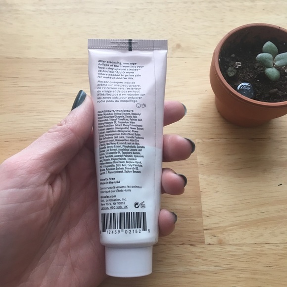 Glossier Priming Moisturizer - Picture 3 of 8